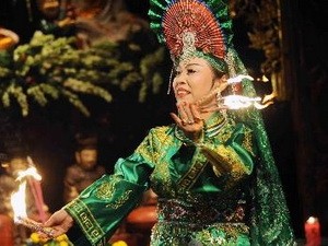 Liên hoan toàn quốc khảo sát nghi lễ chầu văn của người Việt - ảnh 1